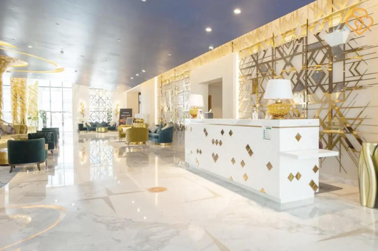 Luxury Hotel Apartment With A Canal View Ντουμπάι Εξωτερικό φωτογραφία